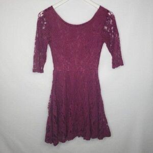 Lush Magenta Lace Short Sleeve Dress